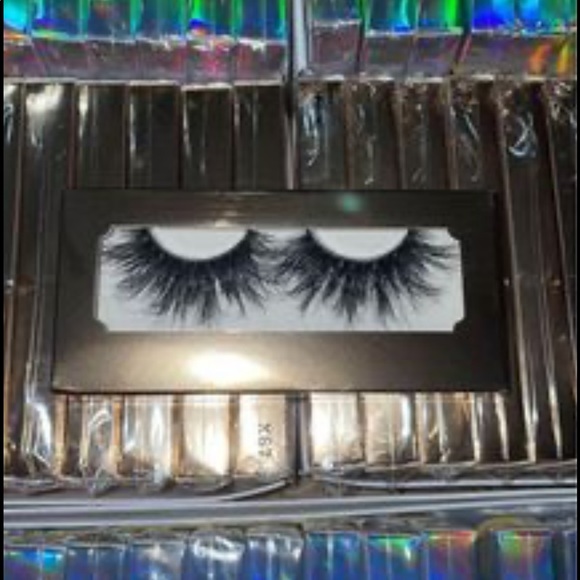 Brand new mink lashes. They are in there original package. I can work out deals. - Picture 3 of 10